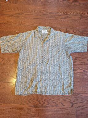 Columbia Mens Large Button Front Short Sleeve Camp Shirt Beige Geometric Casual